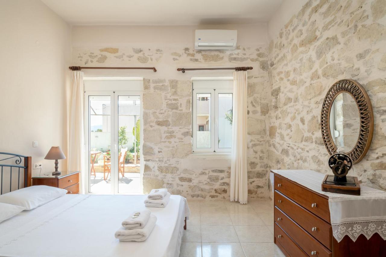 Zeus Traditional House Mitropolis  外观 照片