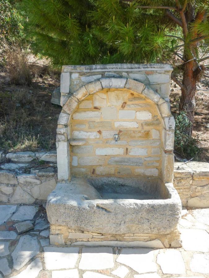 Zeus Traditional House Mitropolis  外观 照片